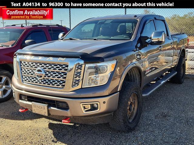 2017 Nissan TITAN XD Platinum Reserve Gas 2017 Nissan TITAN XD Platinum Reserve Gas