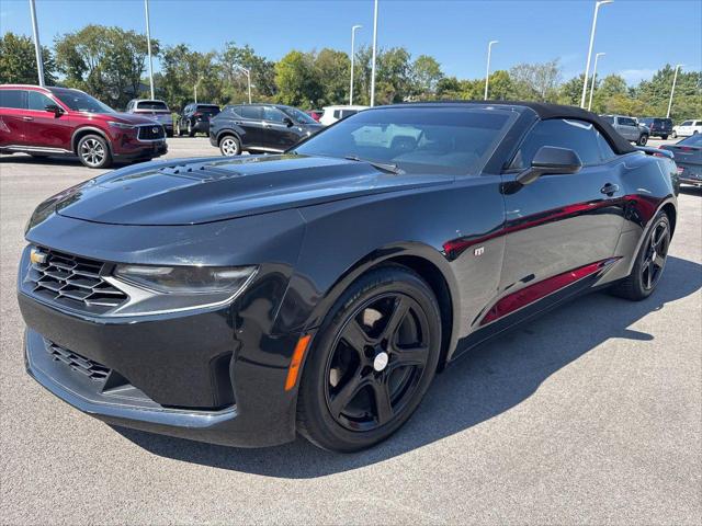 2020 Chevrolet Camaro RWD Convertible 1LT