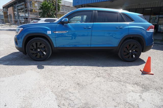 2024 Volkswagen Atlas Cross Sport 2.0T SE w/Technology