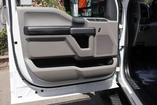 2022 Ford F-550 XLT