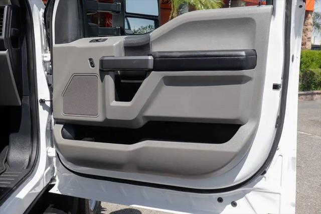 2022 Ford F-550 XLT