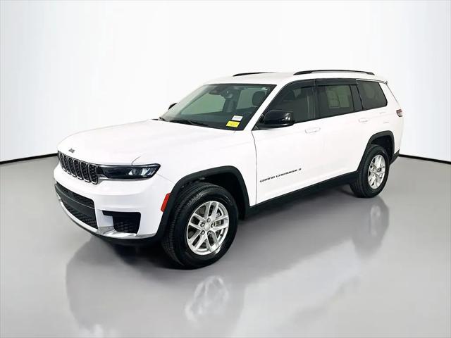 2022 Jeep Grand Cherokee L Laredo 4x4