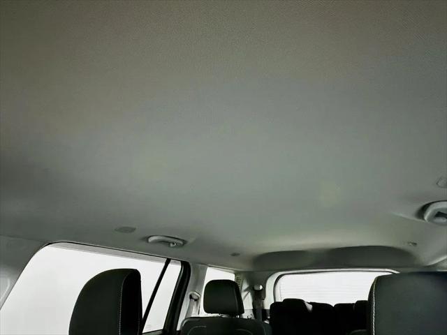 2022 Jeep Grand Cherokee L Laredo 4x4