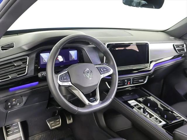 2024 Volkswagen Atlas Cross Sport 2.0T SEL R-Line