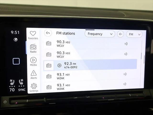 2024 Volkswagen Atlas Cross Sport 2.0T SEL R-Line