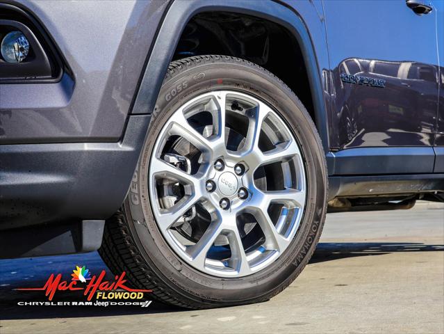 2024 Jeep Compass COMPASS LATITUDE LUX 4X4