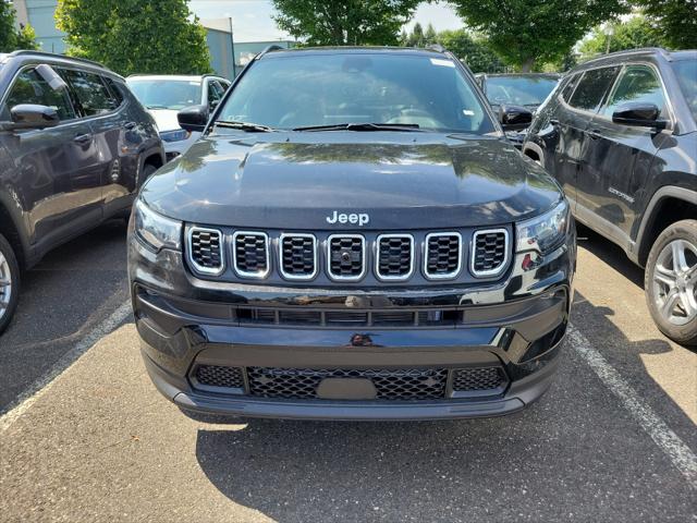 2024 Jeep Compass COMPASS LATITUDE LUX 4X4