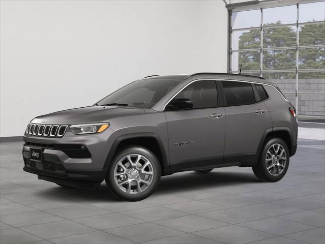 2024 Jeep Compass COMPASS LATITUDE LUX 4X4