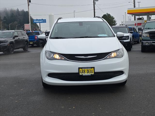 2021 Chrysler Voyager LXI