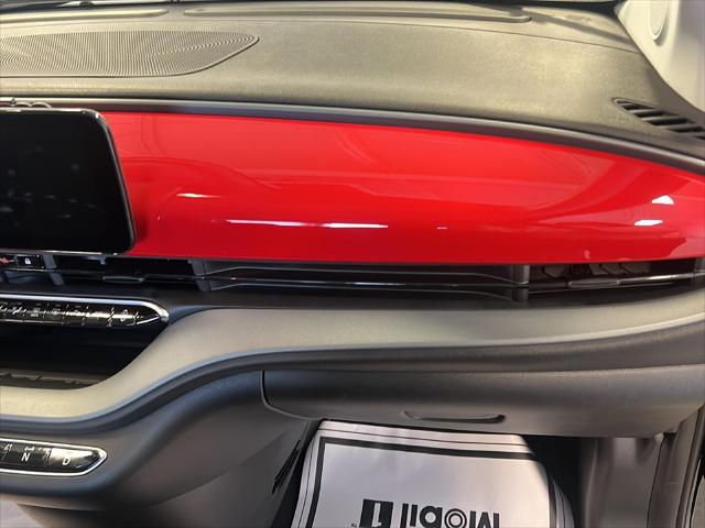 2024 Fiat 500e INSPI(RED) FWD
