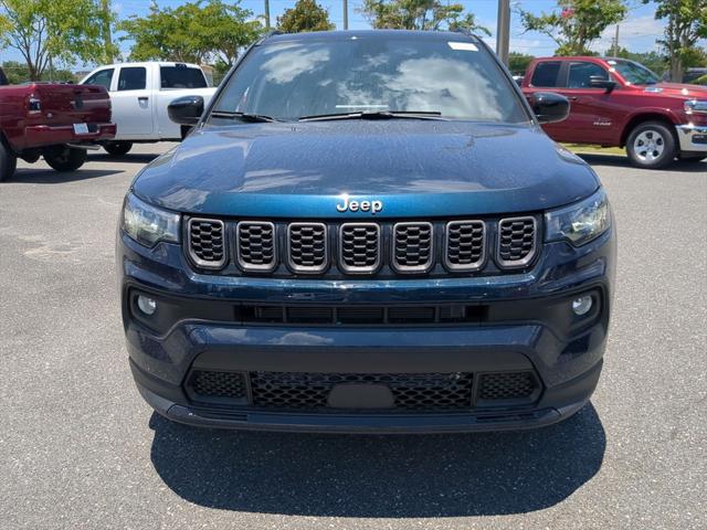 2024 Jeep Compass COMPASS LATITUDE 4X4