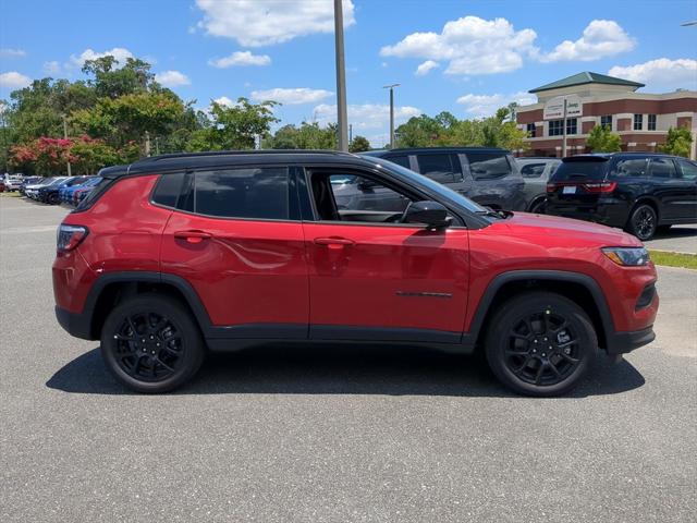 2024 Jeep Compass COMPASS LATITUDE 4X4