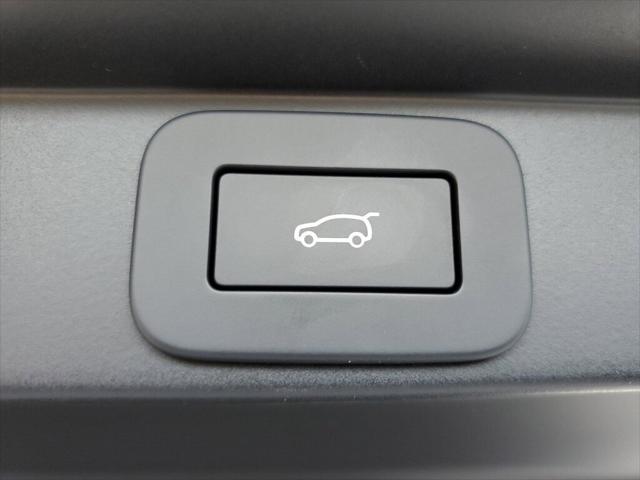2023 Land Rover Range Rover P400 SE