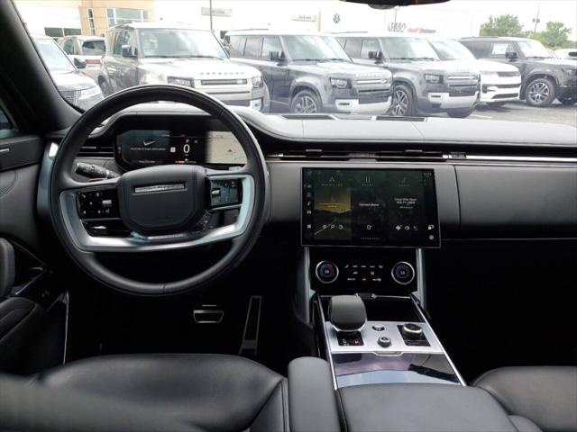 2023 Land Rover Range Rover P400 SE