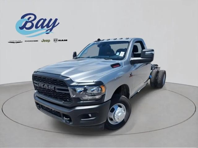 2024 RAM Ram 3500 Chassis Cab RAM 3500 TRADESMAN CHASSIS REGULAR CAB 4X4 60 CA