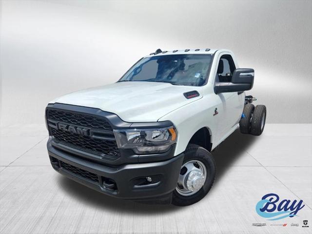 2024 RAM Ram 3500 Chassis Cab RAM 3500 TRADESMAN CHASSIS REGULAR CAB 4X4 60 CA