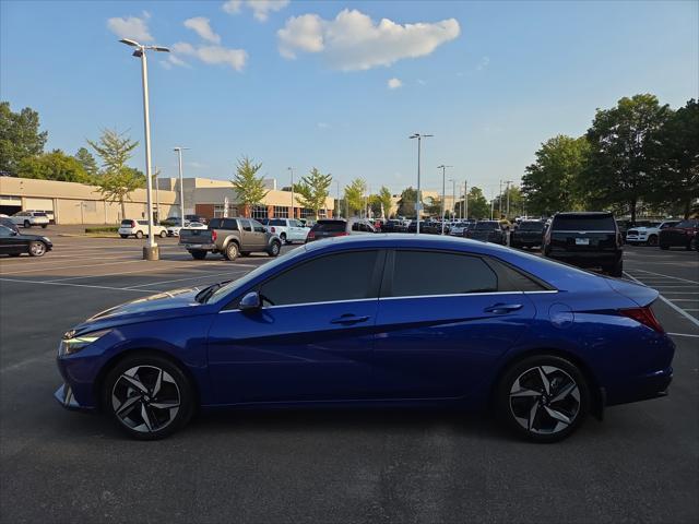 2022 Hyundai Elantra Limited 2022 Hyundai Elantra Limited