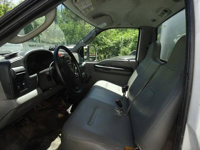 2007 Ford F-550 XL