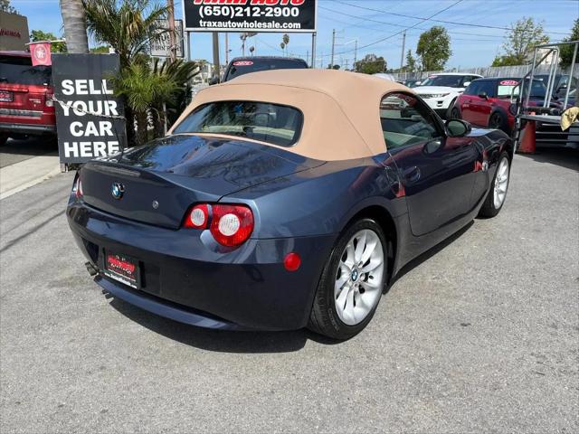 2005 BMW Z4 2.5i