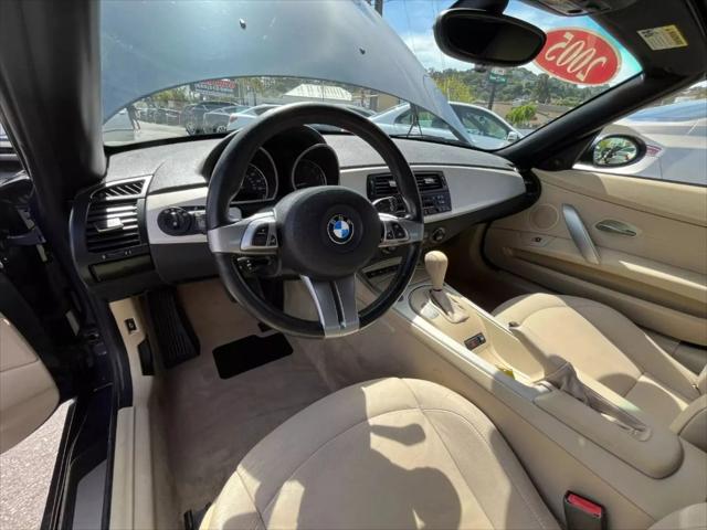 2005 BMW Z4 2.5i