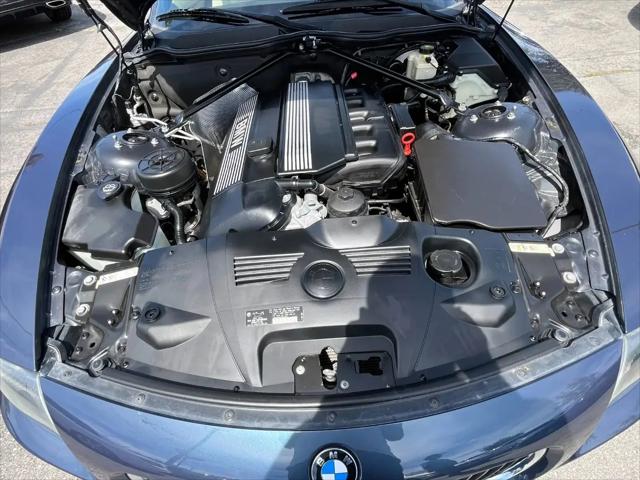 2005 BMW Z4 2.5i
