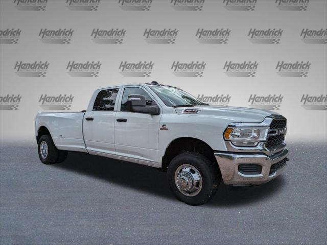 2024 RAM Ram 3500 RAM 3500 TRADESMAN CREW CAB 4X4 8 BOX