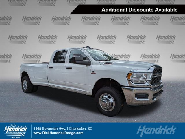 2024 RAM Ram 3500 RAM 3500 TRADESMAN CREW CAB 4X4 8 BOX