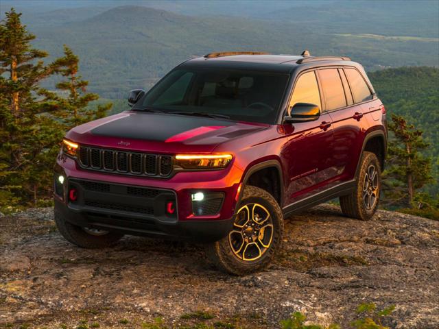 2023 Jeep Grand Cherokee Laredo 4x4