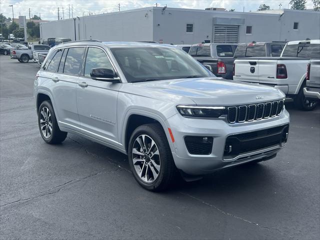 2024 Jeep Grand Cherokee GRAND CHEROKEE OVERLAND 4X4