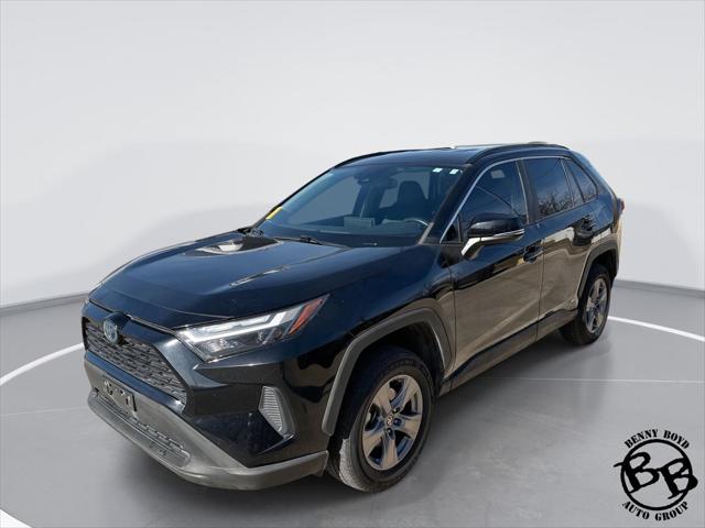 2022 Toyota RAV4 Hybrid XLE