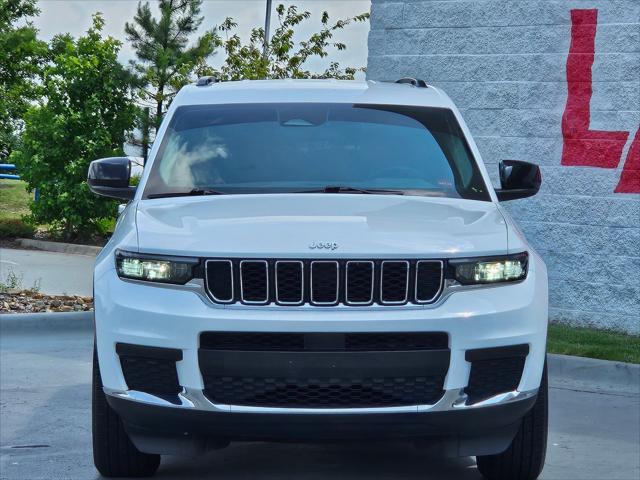 2022 Jeep Grand Cherokee L Laredo 4x2