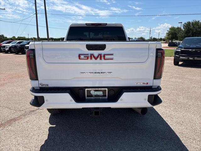 2024 GMC Sierra 2500HD 4WD Crew Cab Standard Bed AT4