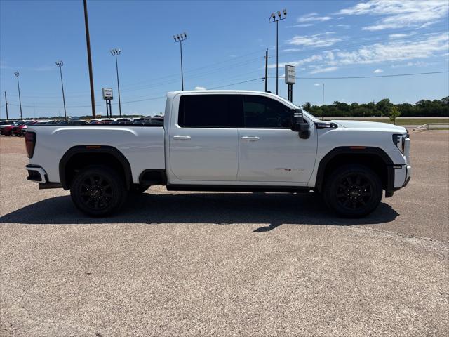 2024 GMC Sierra 2500HD 4WD Crew Cab Standard Bed AT4