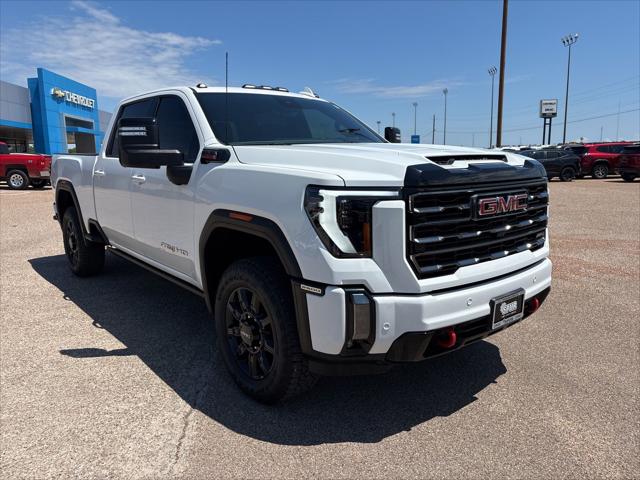 2024 GMC Sierra 2500HD 4WD Crew Cab Standard Bed AT4