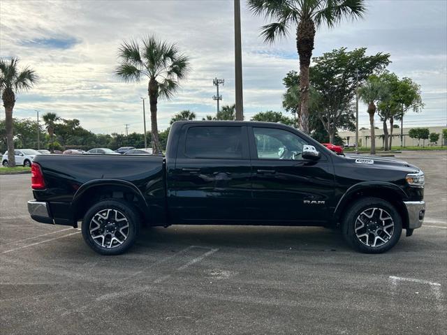 2025 RAM Ram 1500 RAM 1500 LARAMIE CREW CAB 4X4 57 BOX