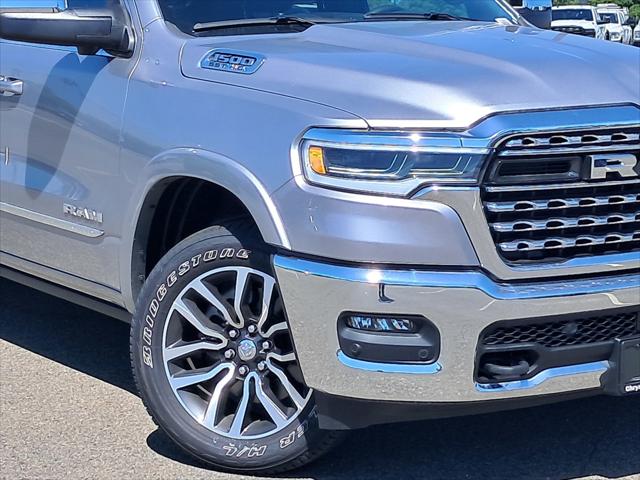 2025 RAM Ram 1500 RAM 1500 LIMITED CREW CAB 4X4 57 BOX