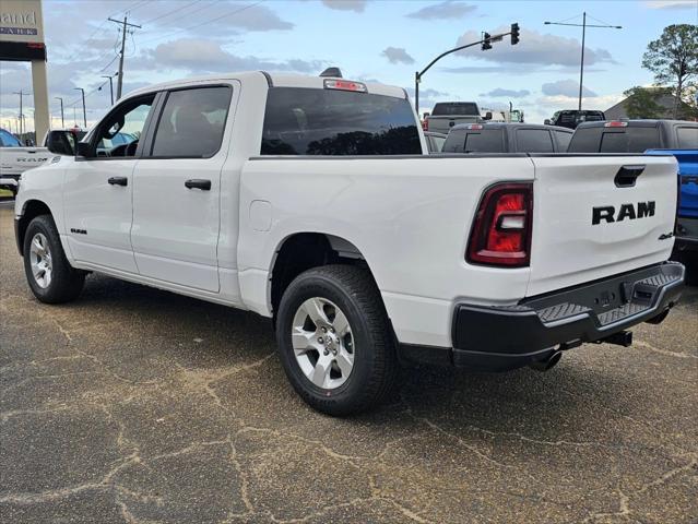 2025 RAM Ram 1500 RAM 1500 TRADESMAN CREW CAB 4X4 57 BOX