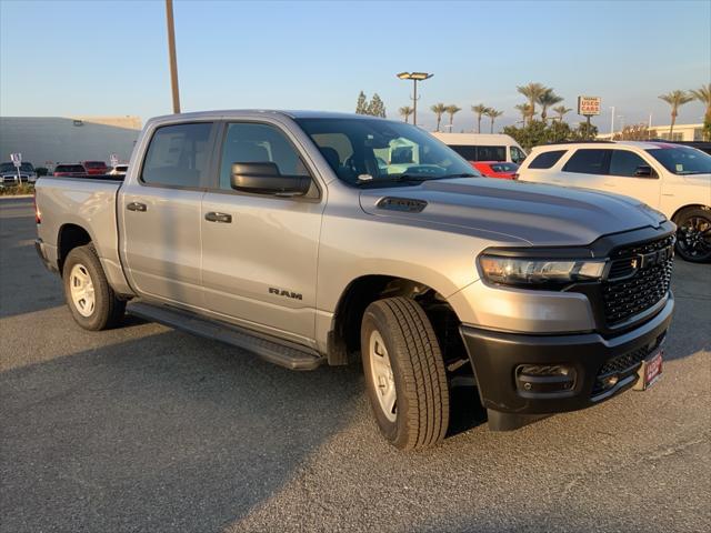 2025 RAM Ram 1500 RAM 1500 TRADESMAN CREW CAB 4X4 57 BOX