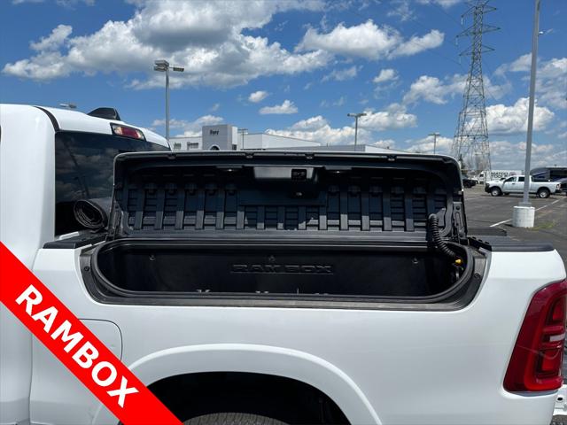 2025 RAM Ram 1500 RAM 1500 LIMITED CREW CAB 4X4 57 BOX