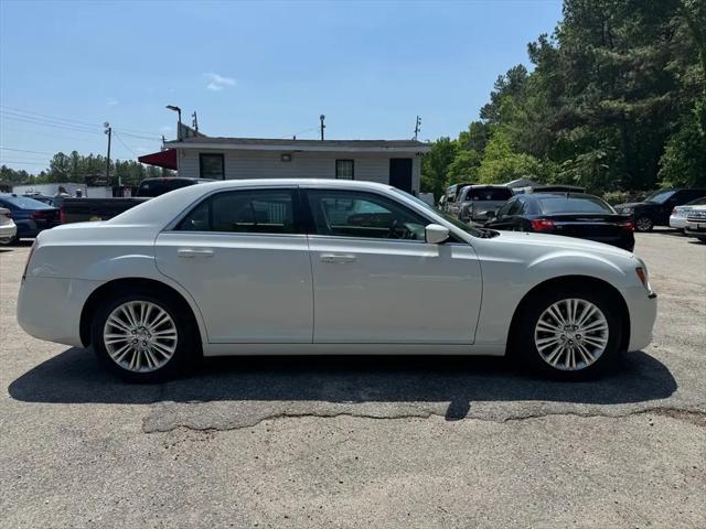 2014 Chrysler 300 Base
