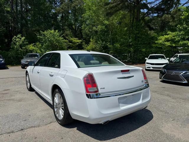 2014 Chrysler 300 Base