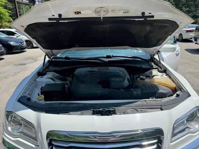 2014 Chrysler 300 Base
