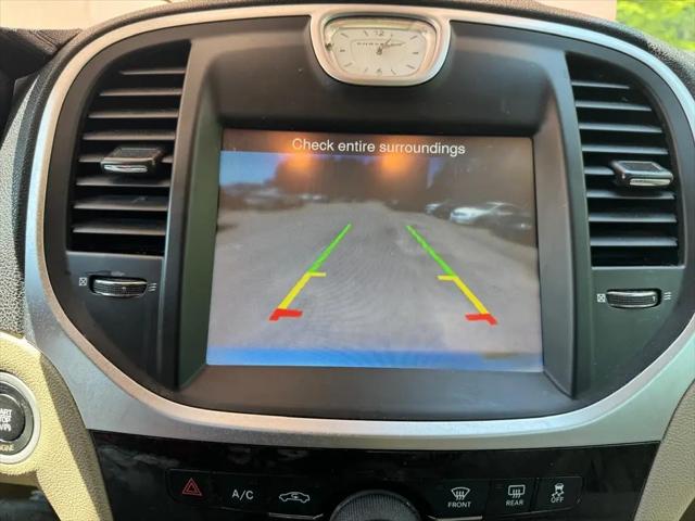 2014 Chrysler 300 Base