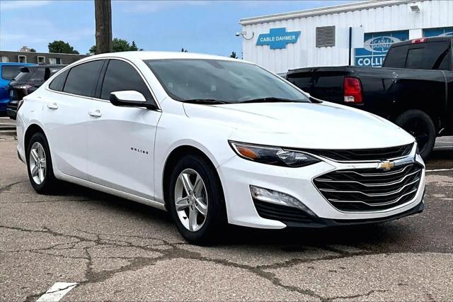 2022 Chevrolet Malibu FWD LT for sale in Topeka, KS