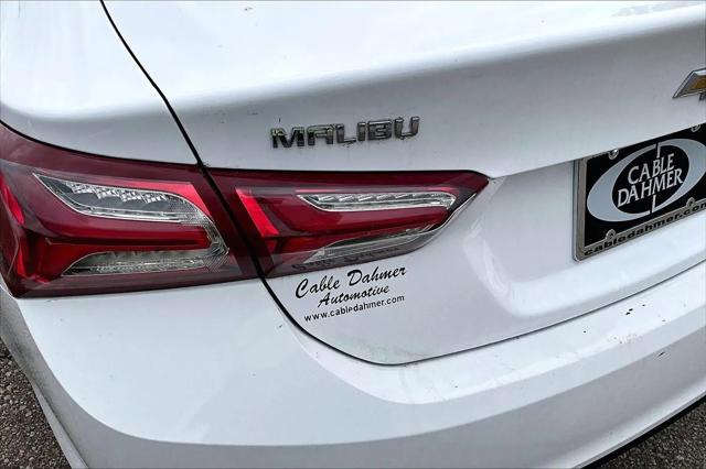 2022 Chevrolet Malibu FWD LT