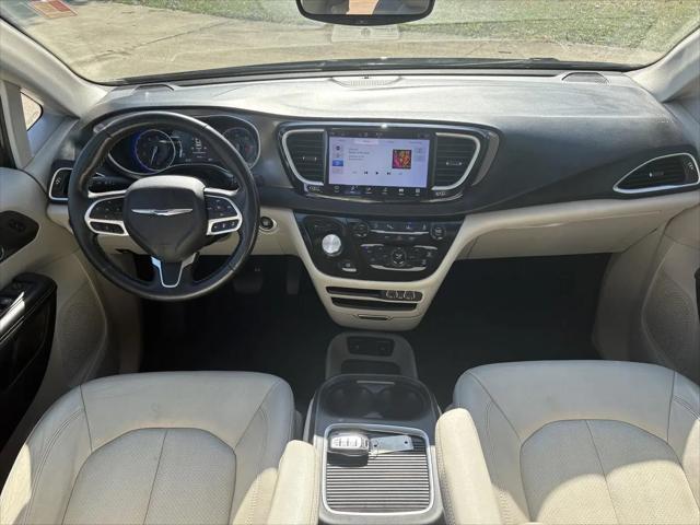 2021 Chrysler Pacifica Touring L