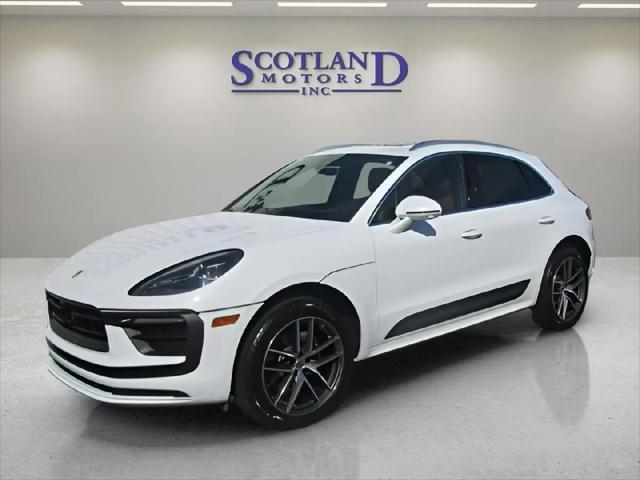 2023 Porsche Macan T