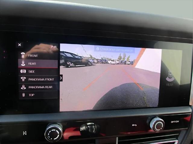 2023 Porsche Macan T
