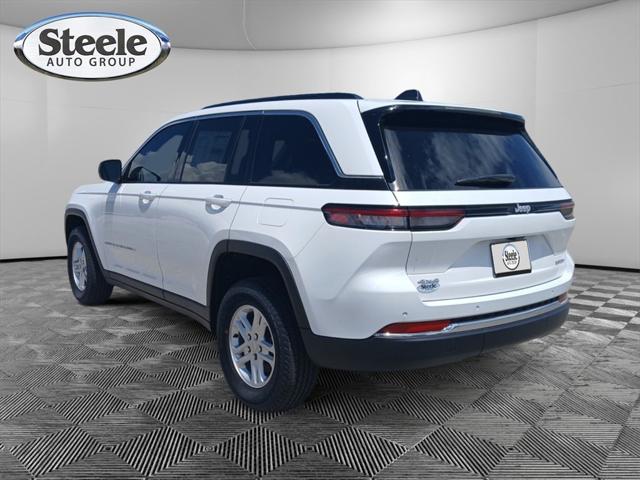 2024 Jeep Grand Cherokee GRAND CHEROKEE LAREDO 4X4