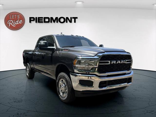 2024 RAM Ram 2500 RAM 2500 TRADESMAN CREW CAB 4X4 64 BOX